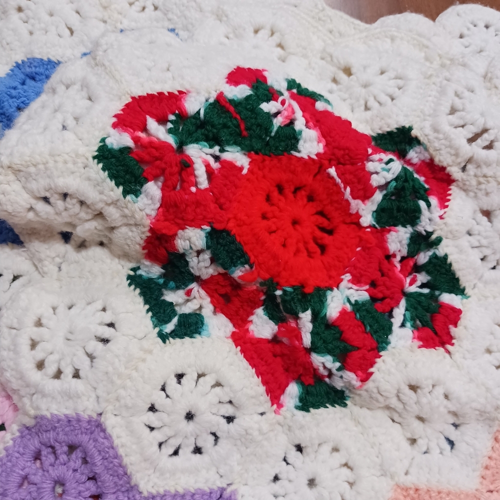 Blanket Afghan Throw GranncoreHexagon 62x42 - Picture 5 of 10